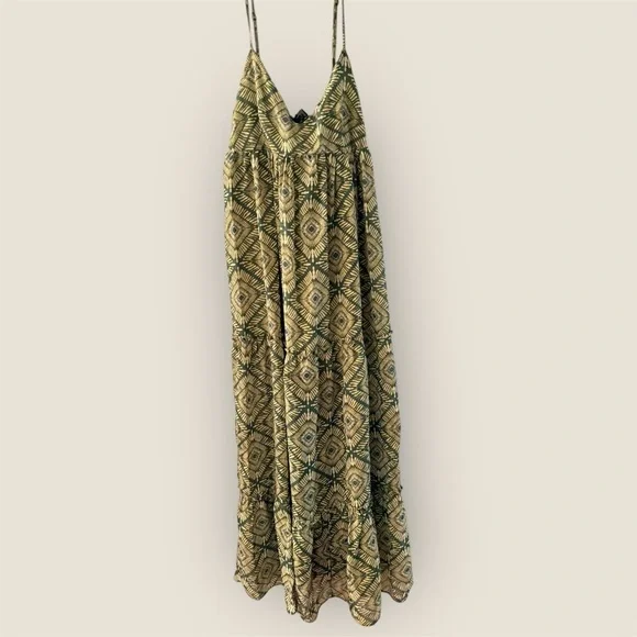 NWT Forever 21 Geometric Olive and Black Maxi Dress - Picture 2 of 7